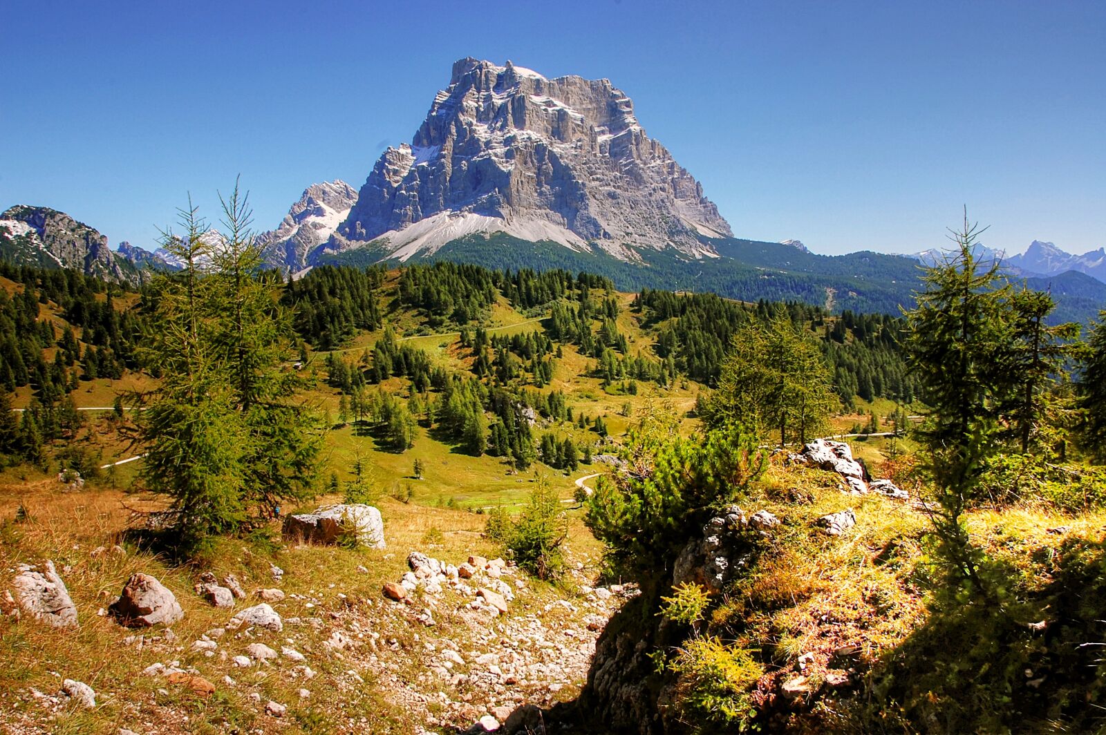 Nikon D40 sample photo. Pelmo, dolomites, alpine photography