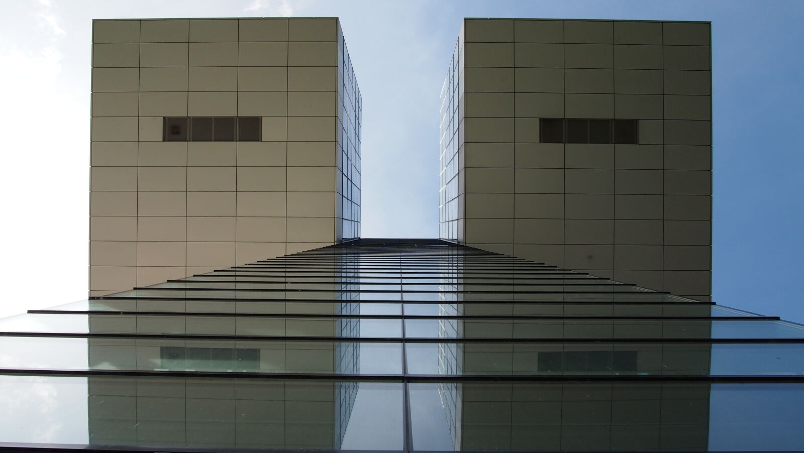 Olympus PEN E-PL3 sample photo. Architecture, glass, modern photography