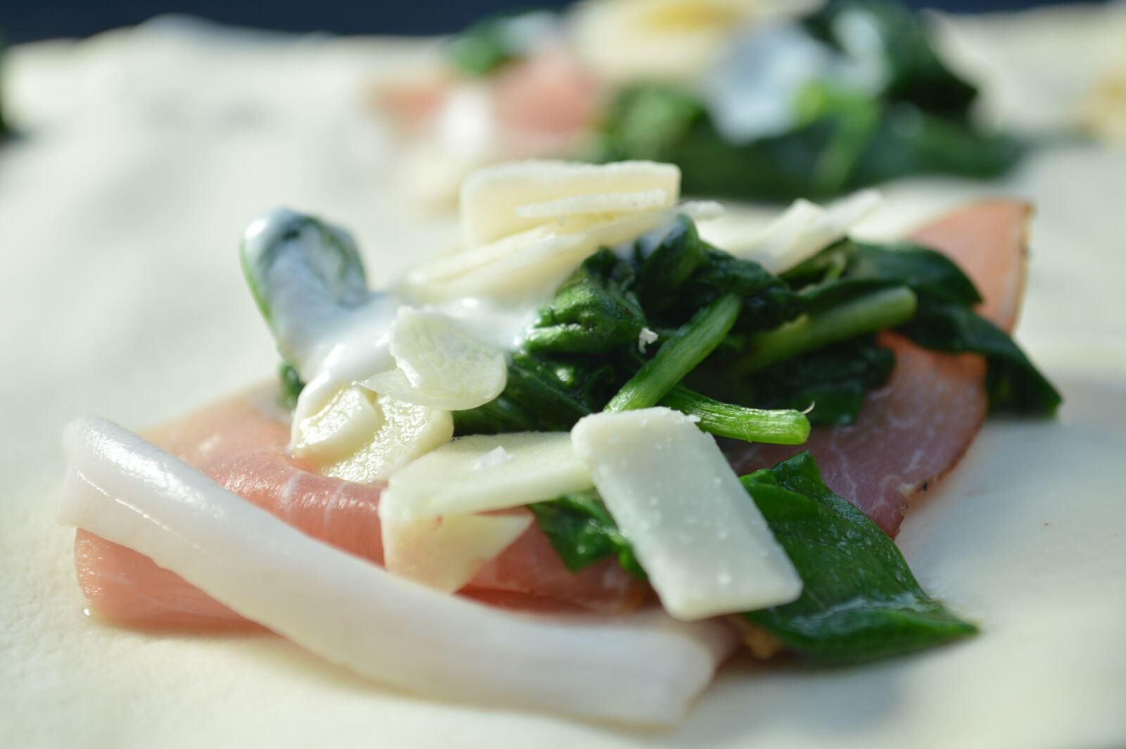 Nikon D3200 sample photo. Ham, spinach, lunch photography