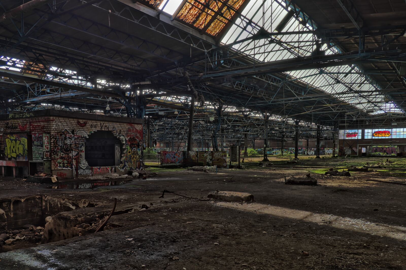 Olympus OM-D E-M10 sample photo. Lost places, pforphoto, old photography