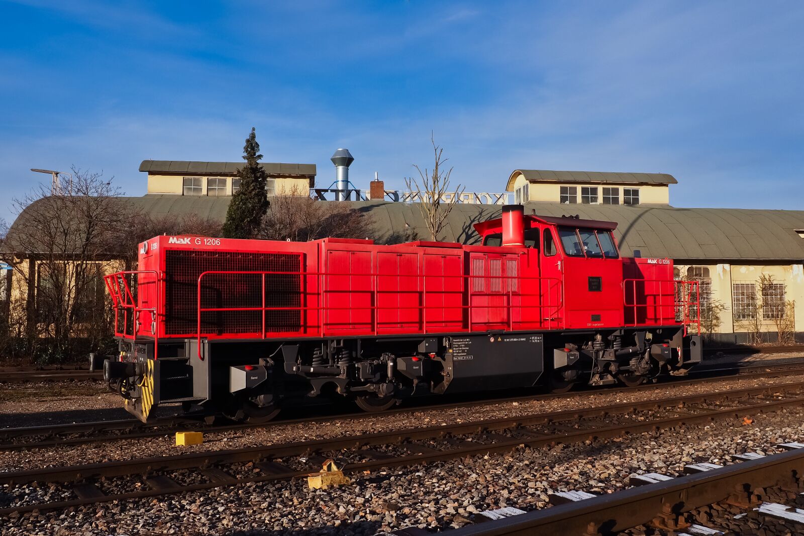 Olympus OM-D E-M10 sample photo. Locomotive, loco, railway photography