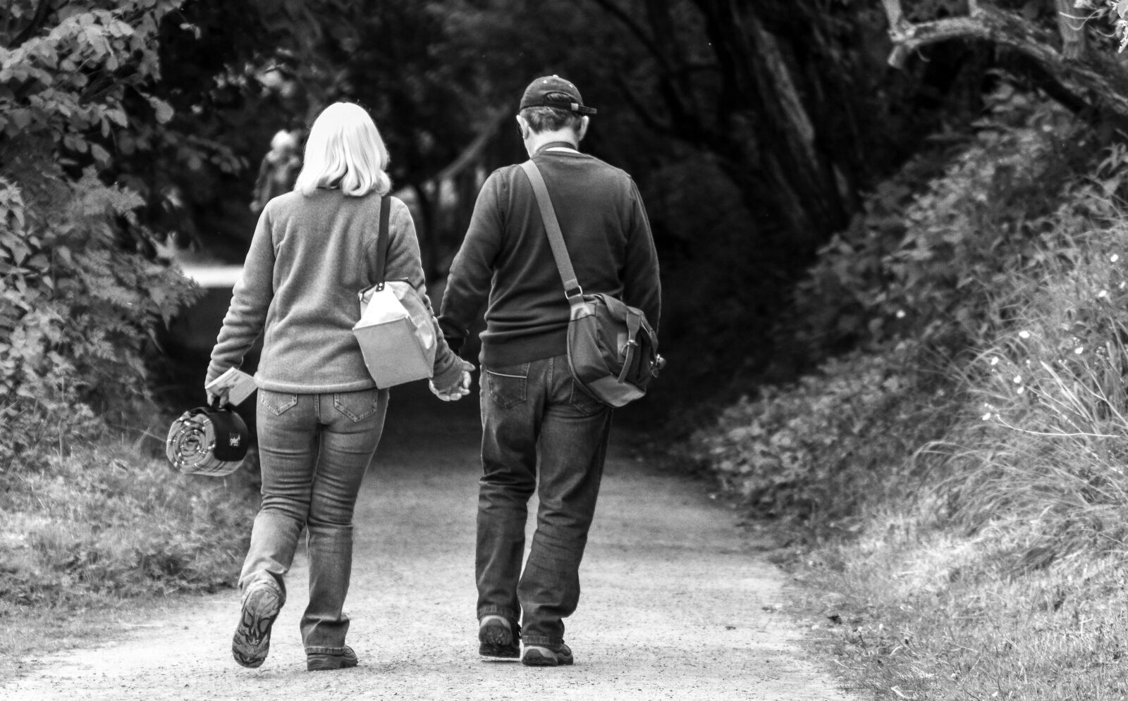 Nikon D5500 sample photo. Love, old love, not photography