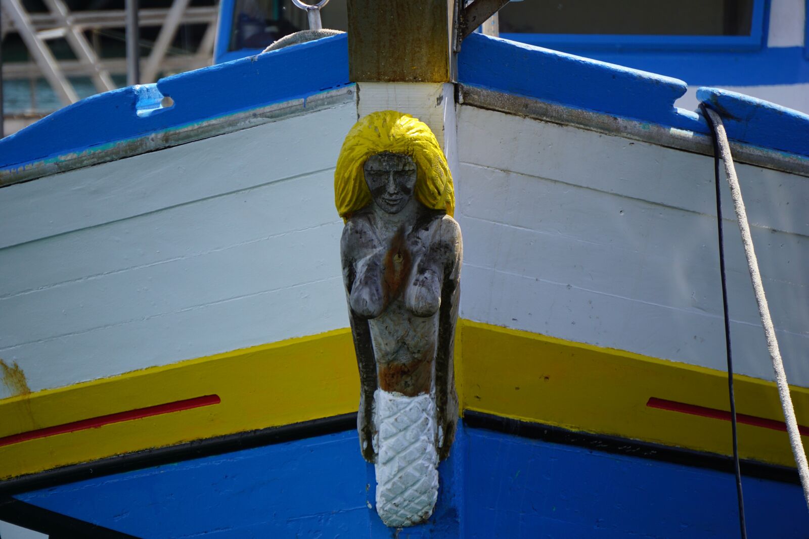 Sony E 55-210mm F4.5-6.3 OSS sample photo. Boat, bow, figurehead photography