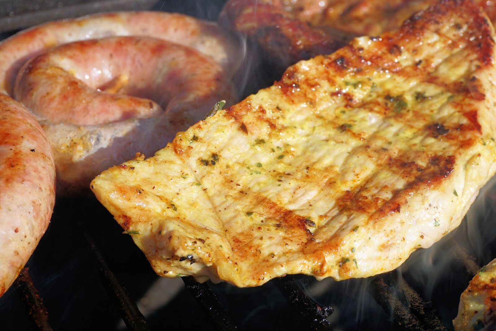 Sony a6000 sample photo. Grill, barbecue, meat photography