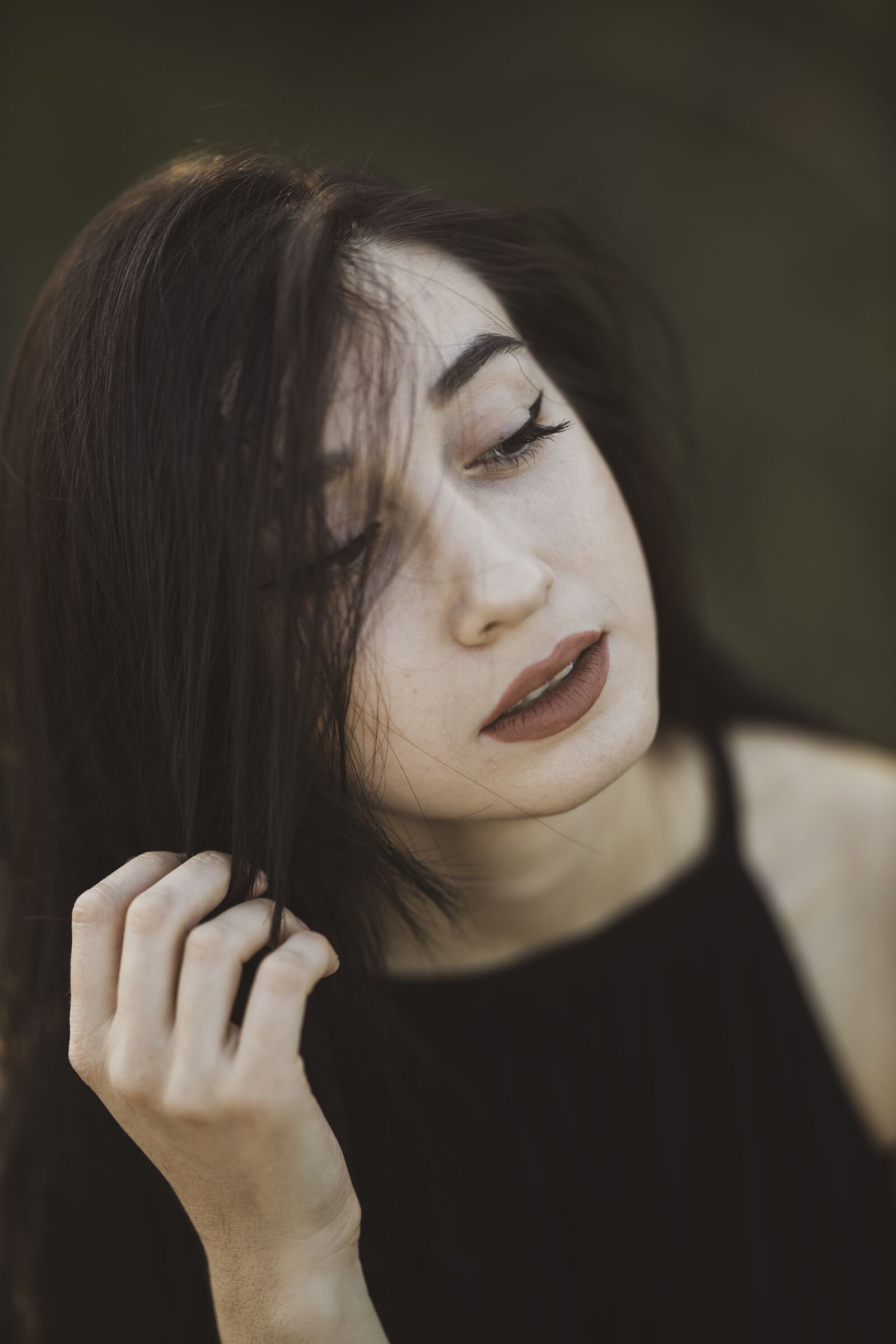 Canon RF 85mm F1.2L USM sample photo. Young, girl, woman photography