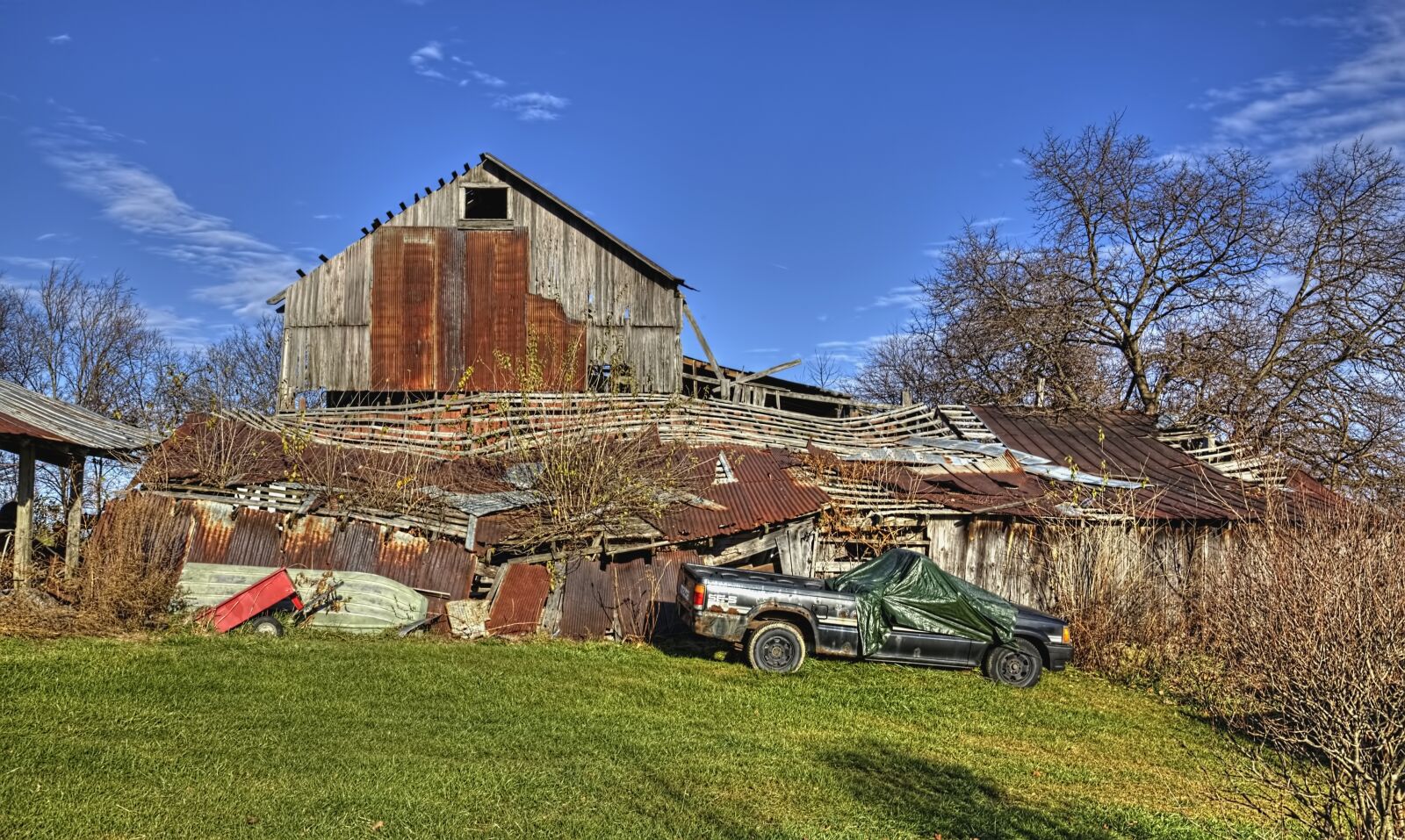 Canon EOS 5D Mark II sample photo. Barn, barns, rustic photography