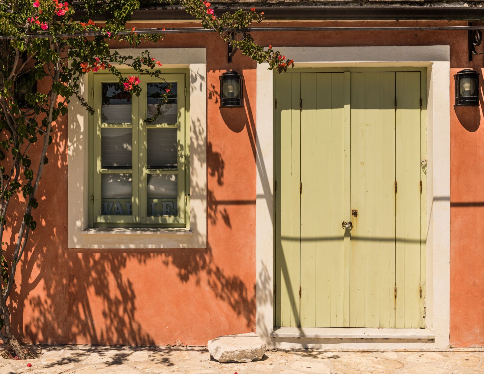 Nikon D810 sample photo. Doors, fiscardo, kefalonia photography