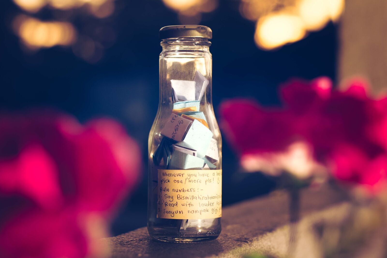 Canon EOS 700D (EOS Rebel T5i / EOS Kiss X7i) + Canon EF 50mm F1.8 STM sample photo. Bottle, wish bottle, gift photography