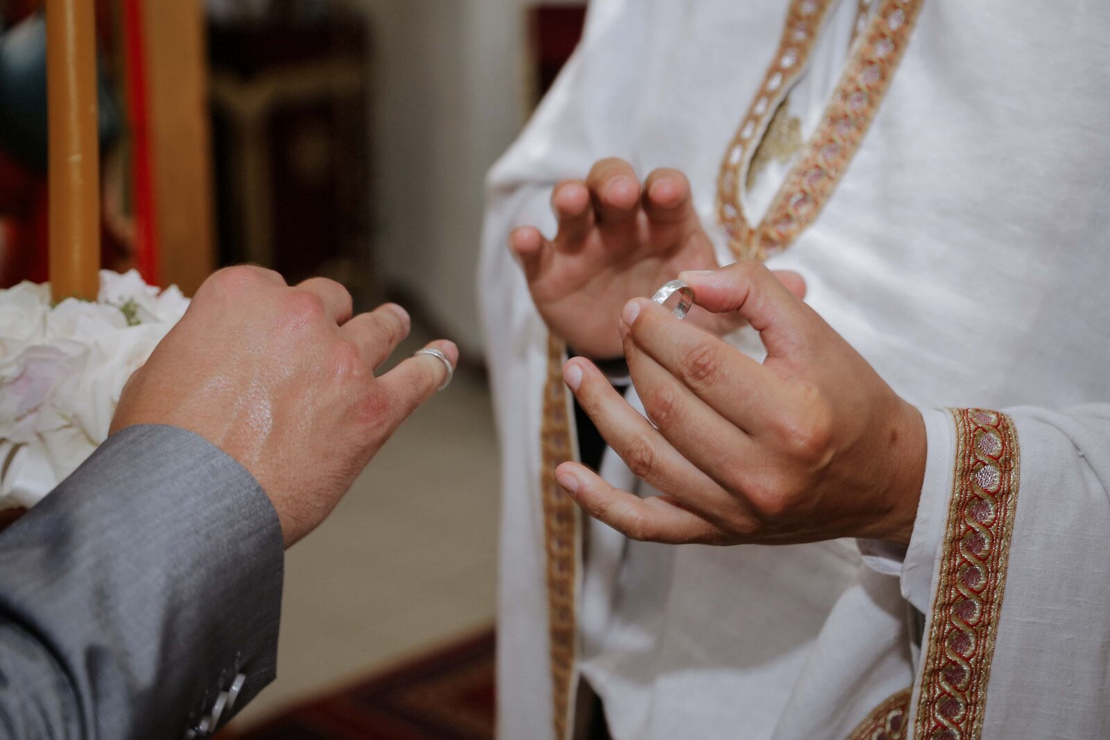 Canon EF 24-105mm F4L IS USM sample photo. Wedding, priest, wedding ring photography