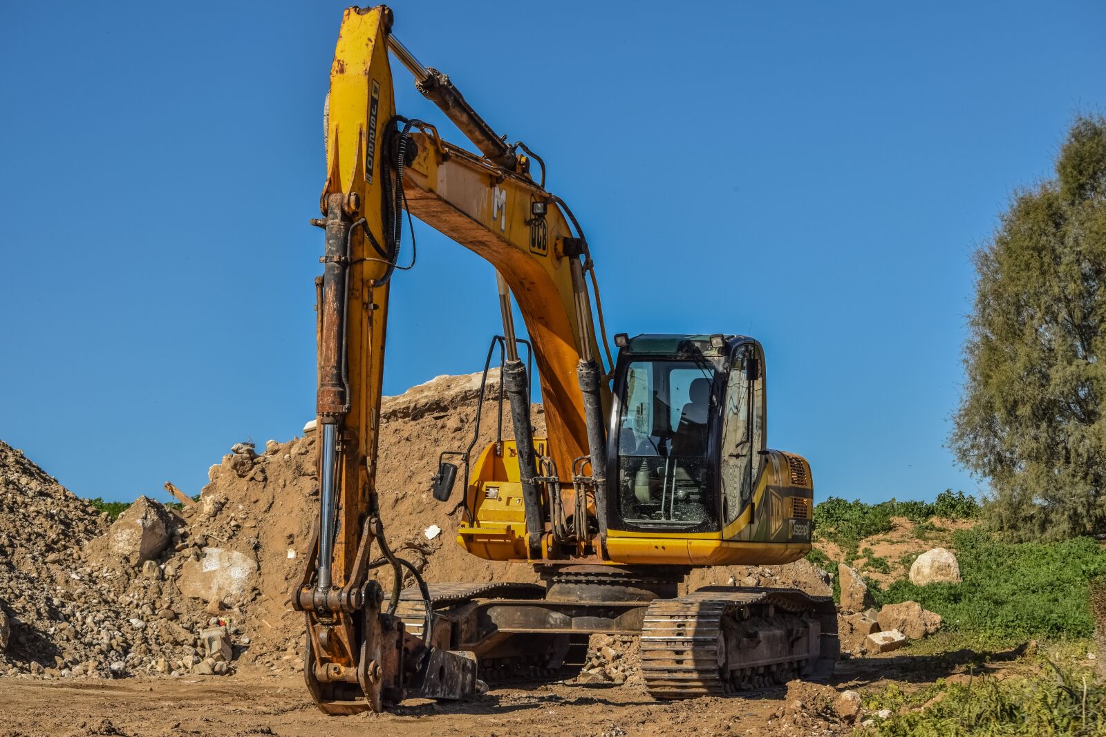 Nikon D3300 sample photo. Heavy machine, equipment, machinery photography
