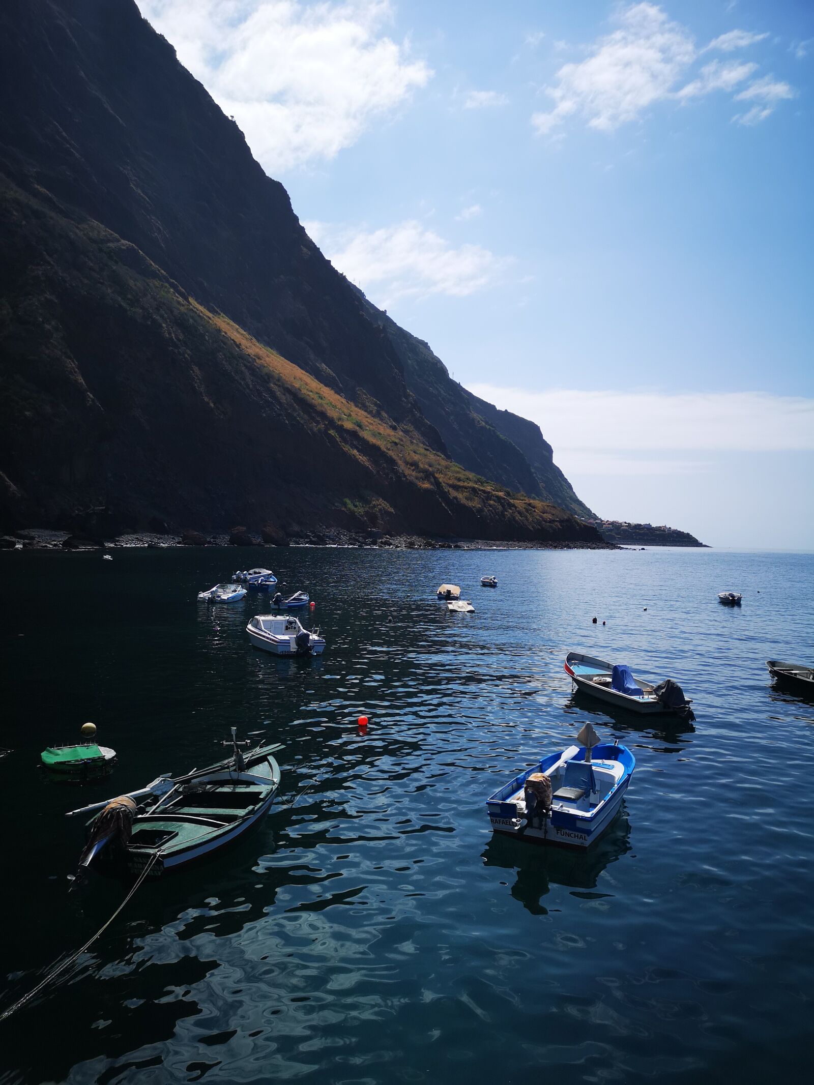 HUAWEI CLT-L29 sample photo. Sea, coast, ships photography