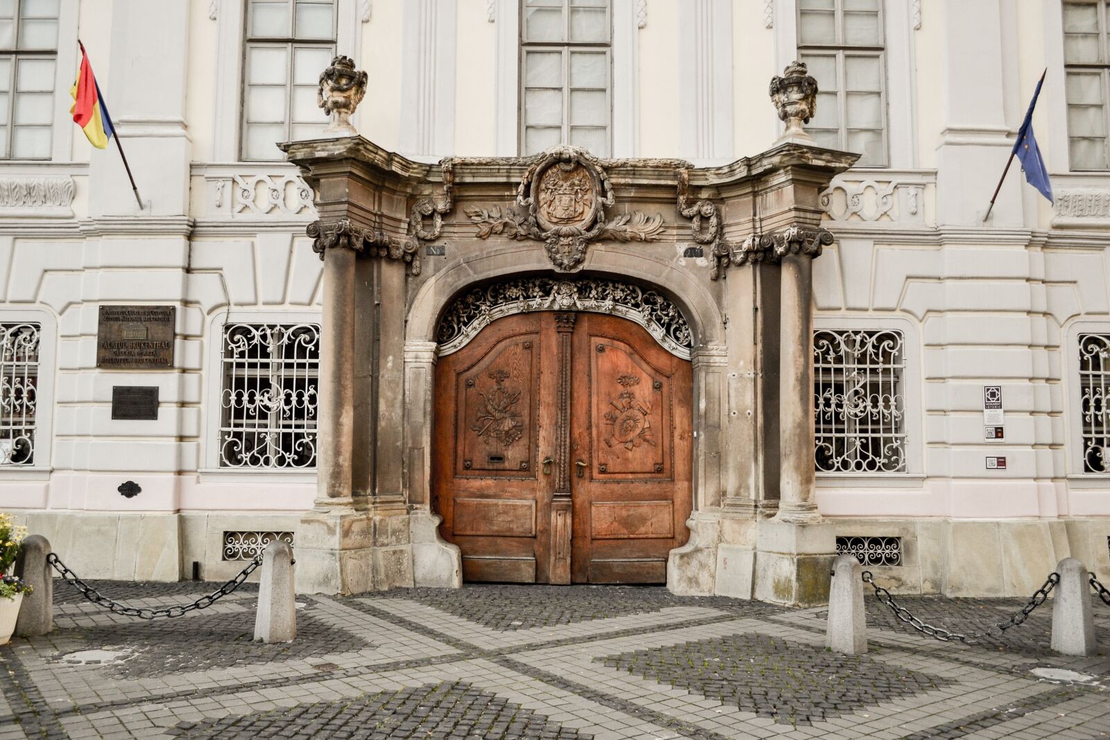 Nikon D3100 sample photo. Architecture, gate, old photography