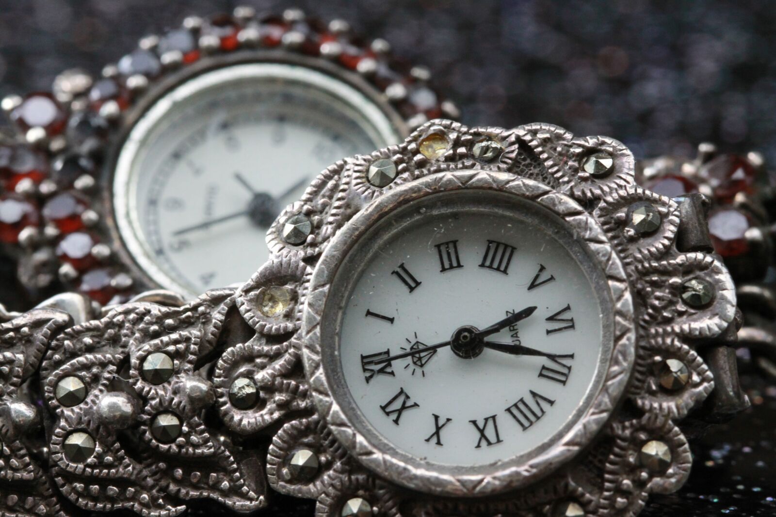 Canon EOS 50D sample photo. Watch, time, money photography