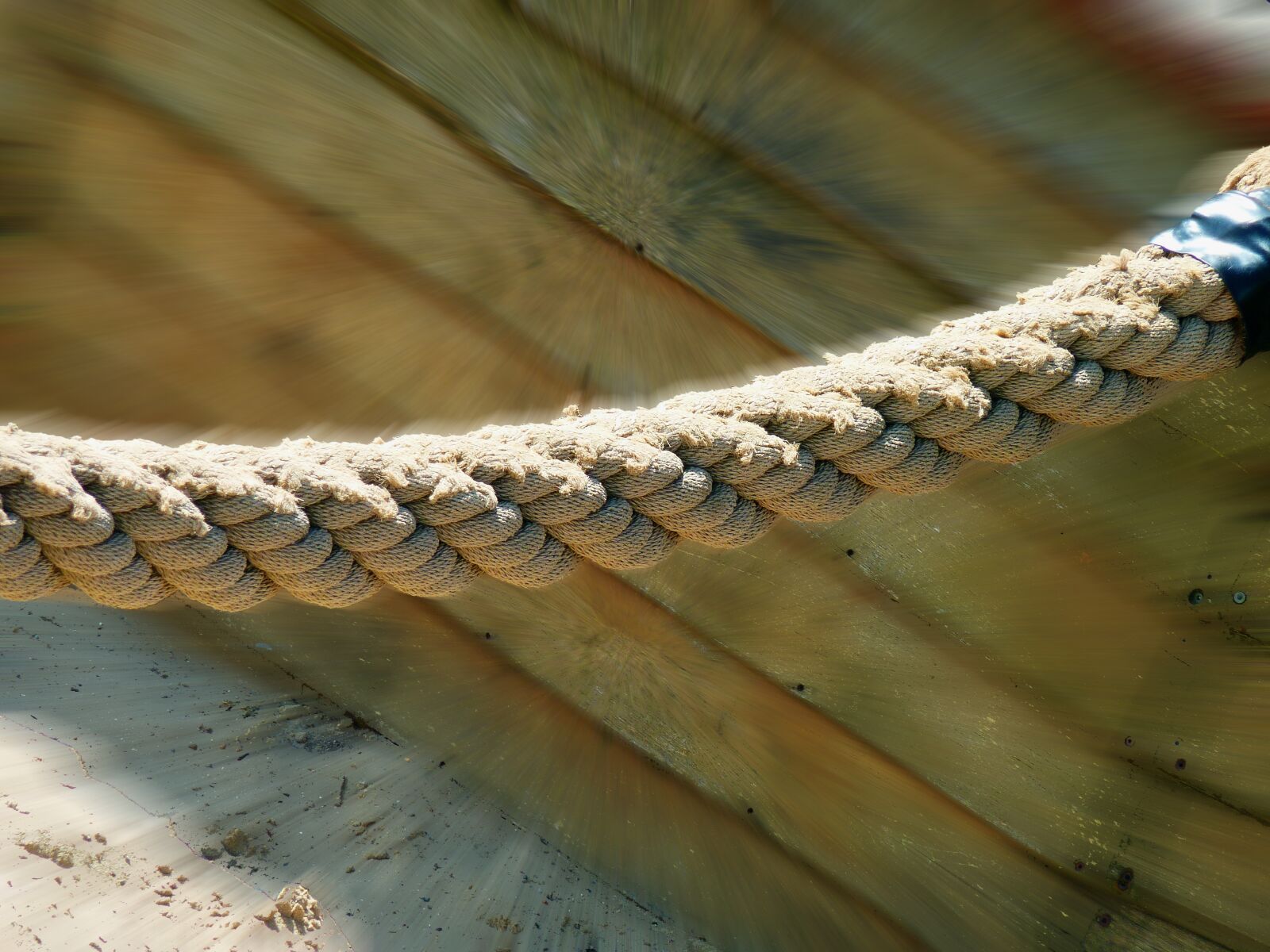 Panasonic DMC-TZ7 sample photo. Fix, fixing, by slings photography