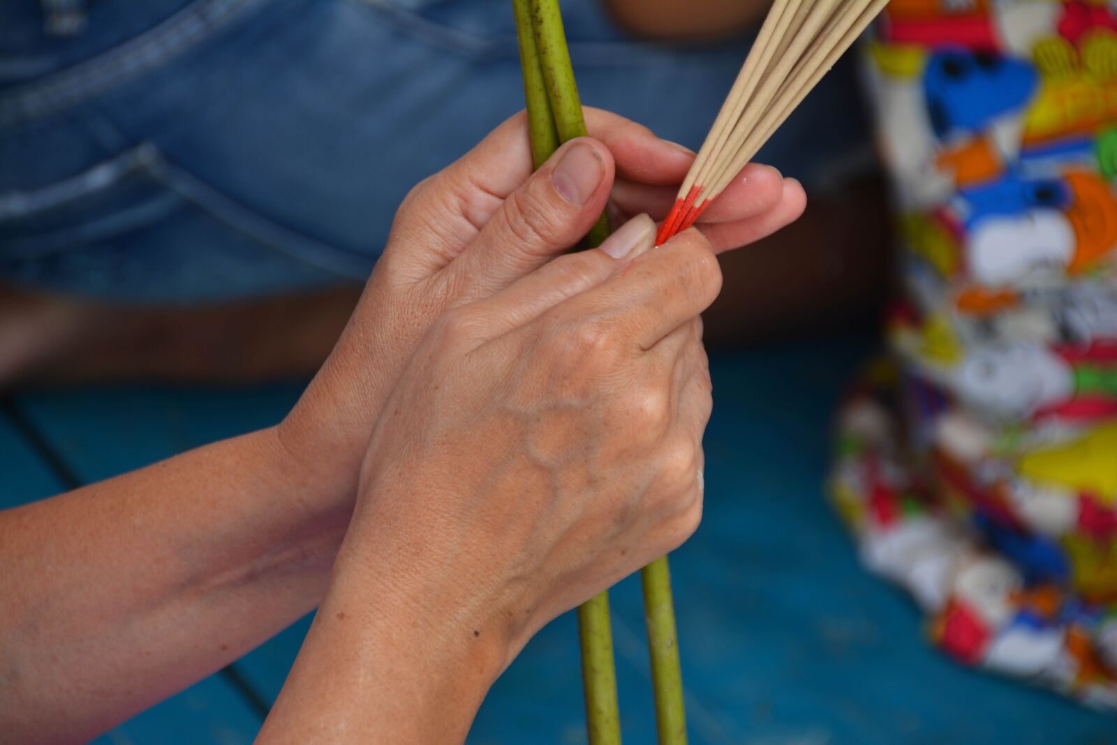 Nikon D5200 sample photo. Hands, holding, hands holding photography