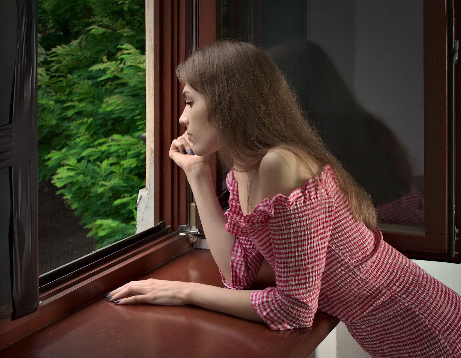 Nikon D7000 sample photo. Girl, window, beauty photography