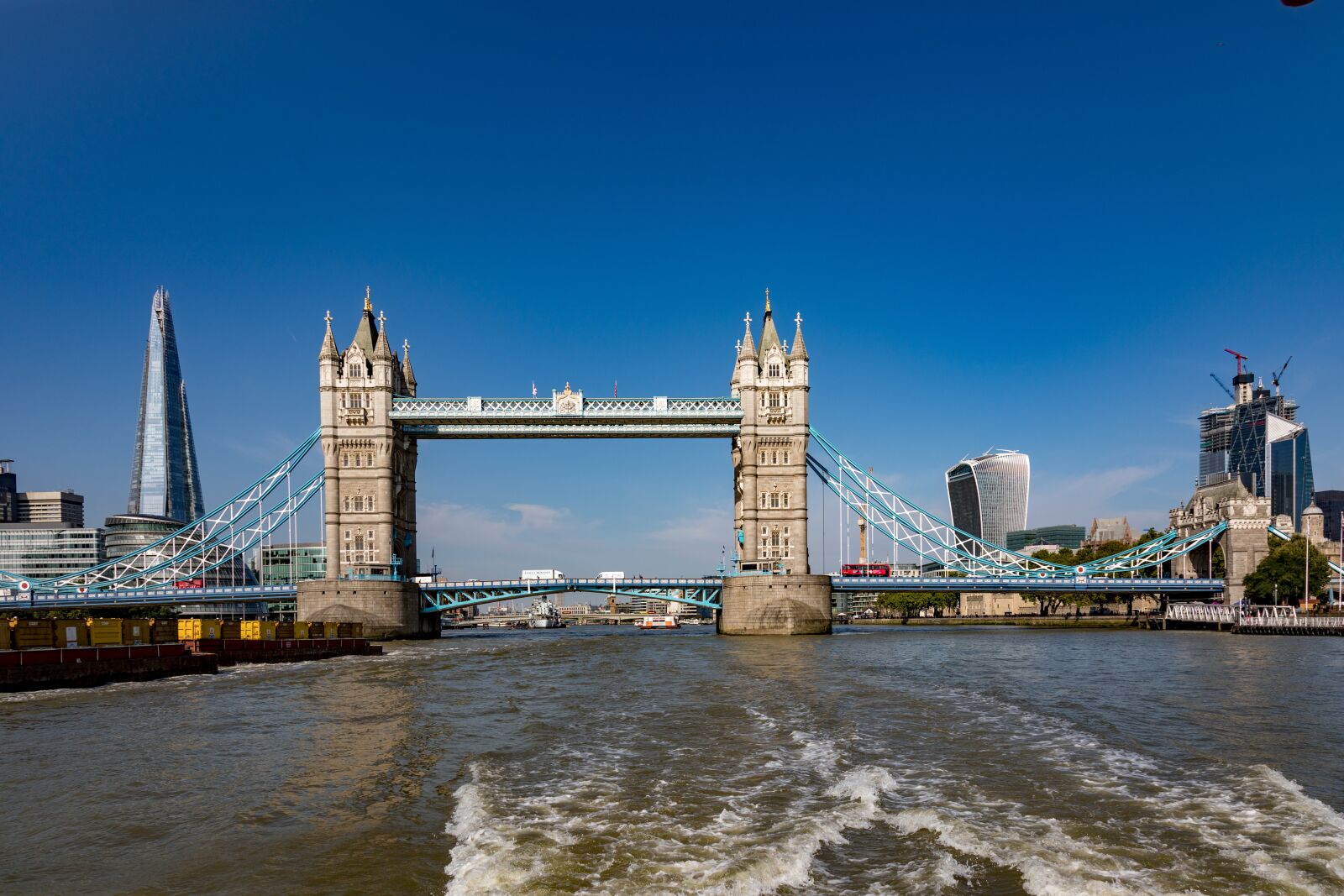 Canon EOS 5D Mark IV sample photo. London, river thames, england photography