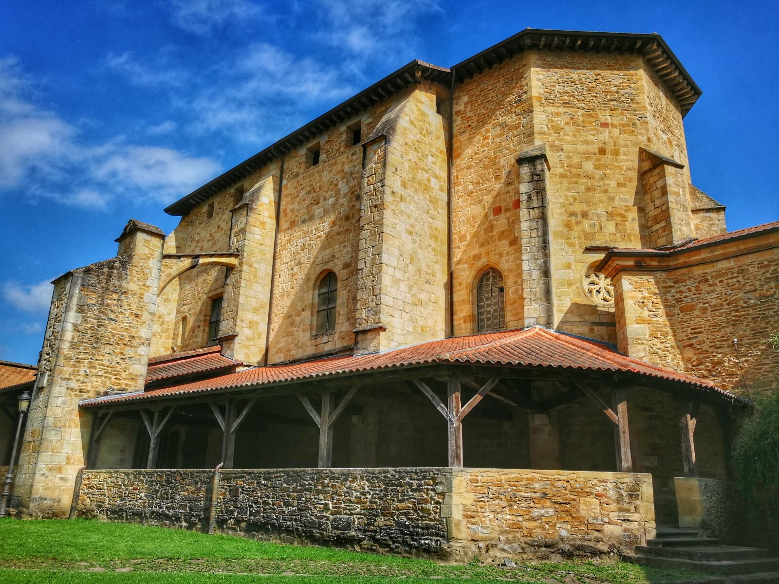 HUAWEI P9 sample photo. Collegiate church, christianity, religion photography