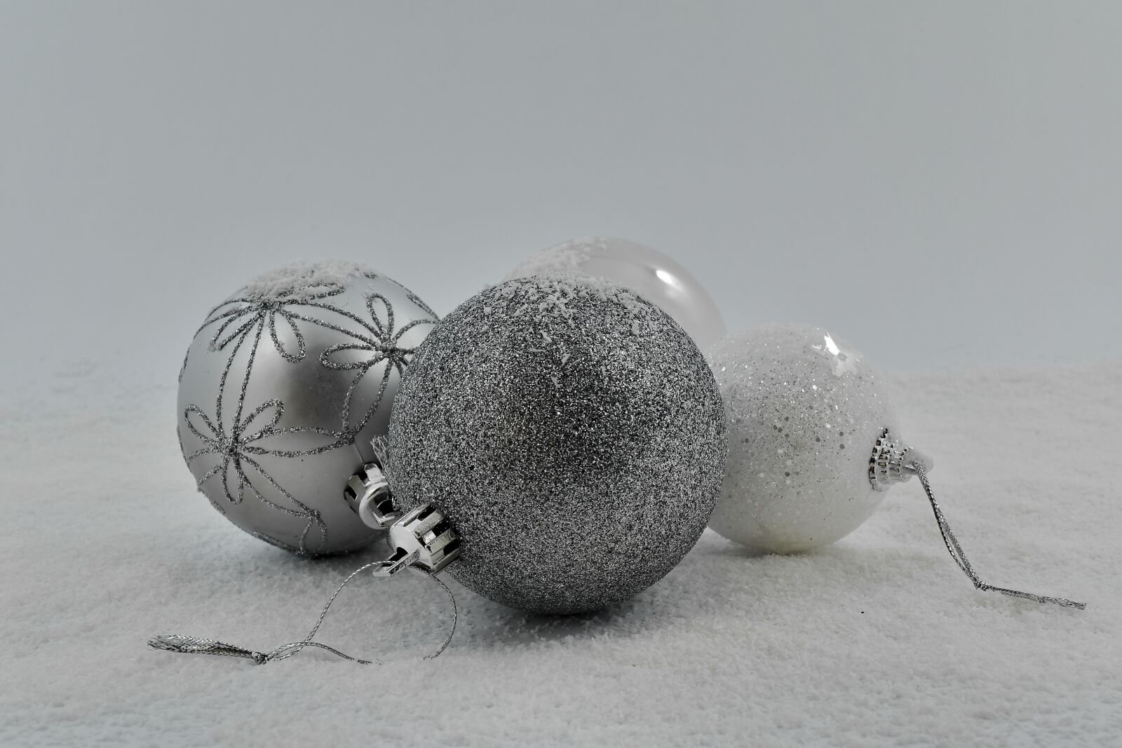 Nikon D5500 sample photo. Black and white, christmas photography