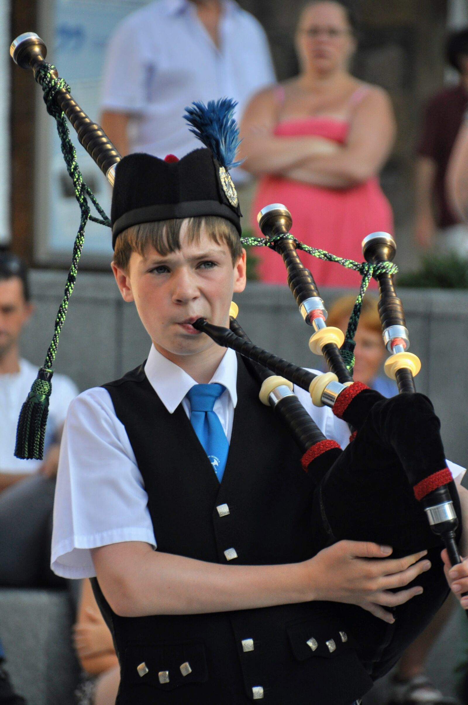 Nikon D5000 sample photo. Bagpipes, boy, scotland photography