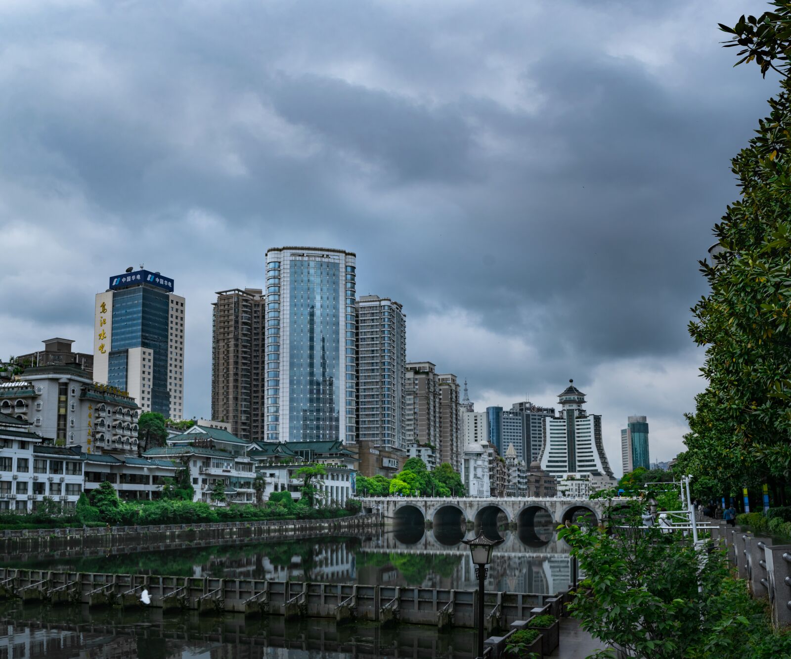 Nikon D3400 sample photo. City, skyscraper, building photography