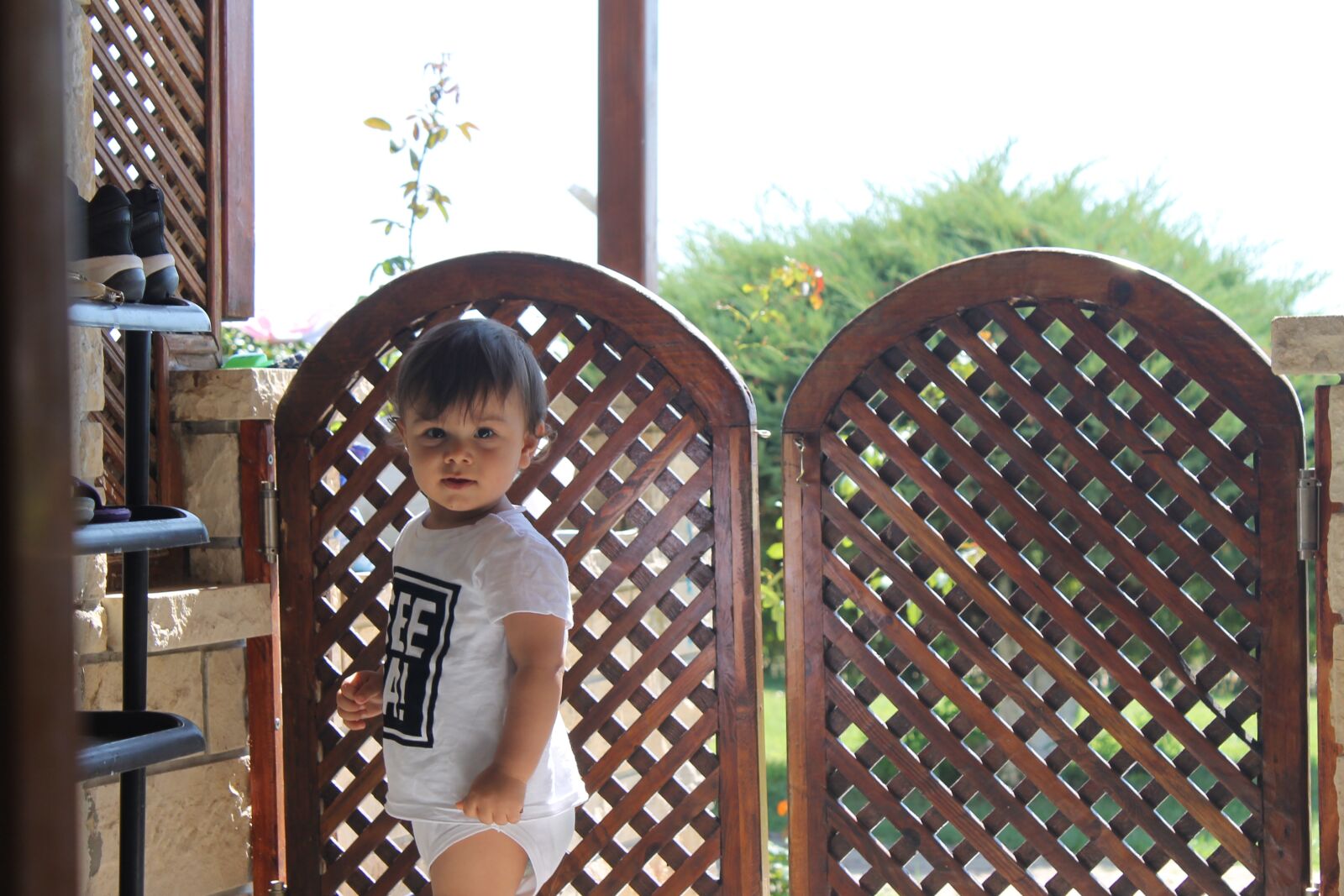 Canon EOS 1100D (EOS Rebel T3 / EOS Kiss X50) sample photo. Baby, cottage, child photography