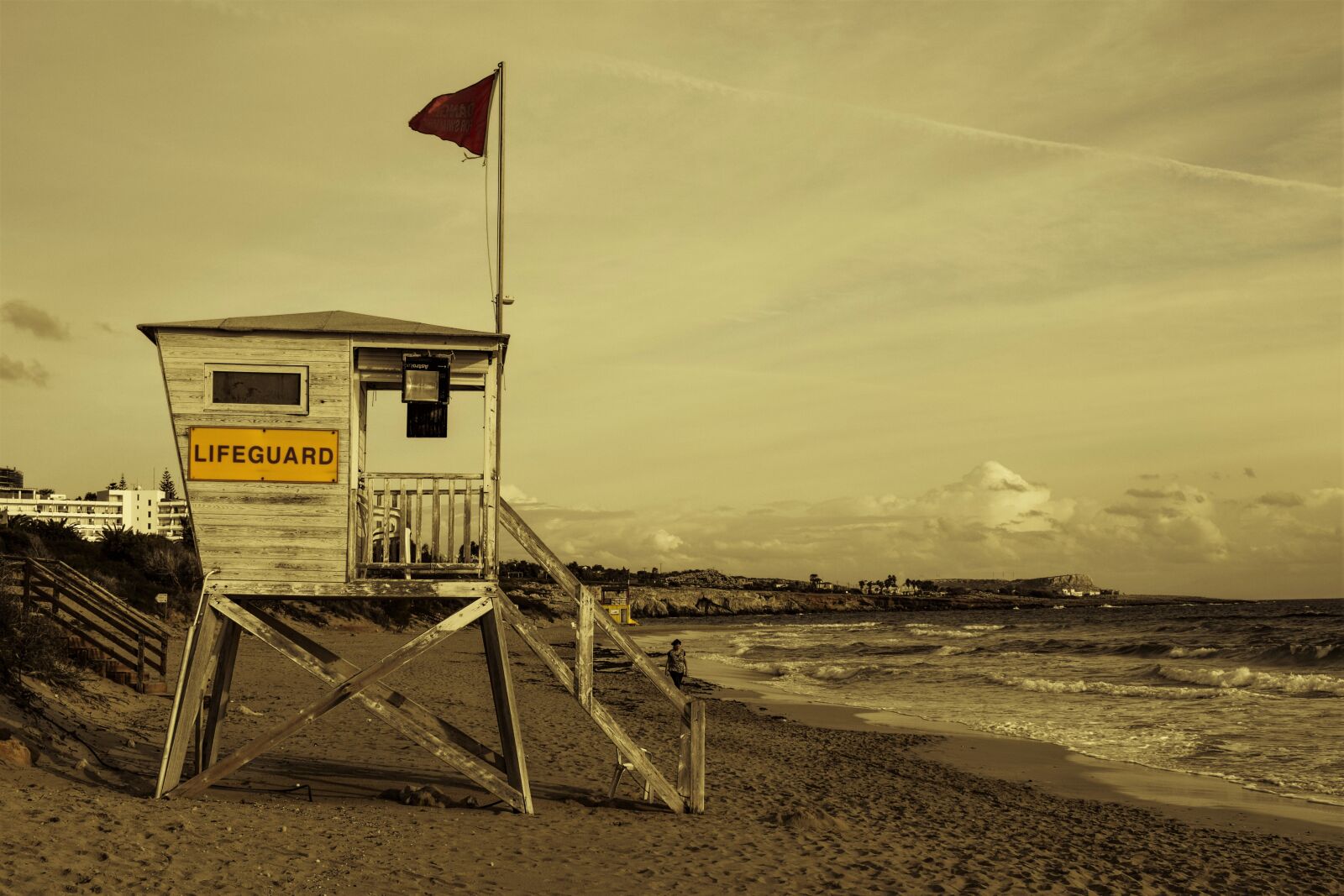 Nikon D3300 sample photo. Lifeguard, tower, beach photography