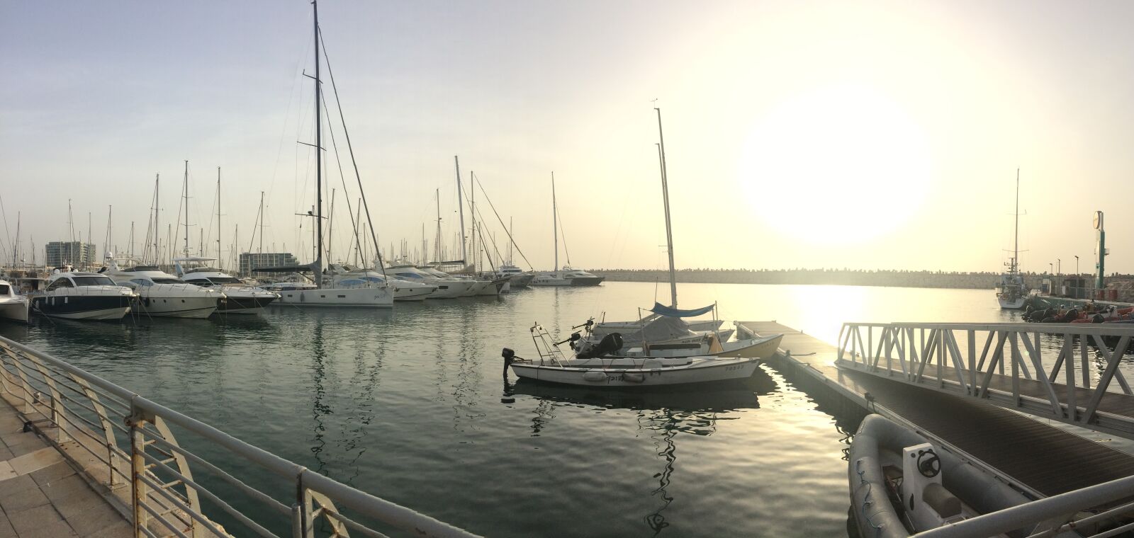 iPhone 5s back camera 4.15mm f/2.2 sample photo. Marina, israel, herzelia photography