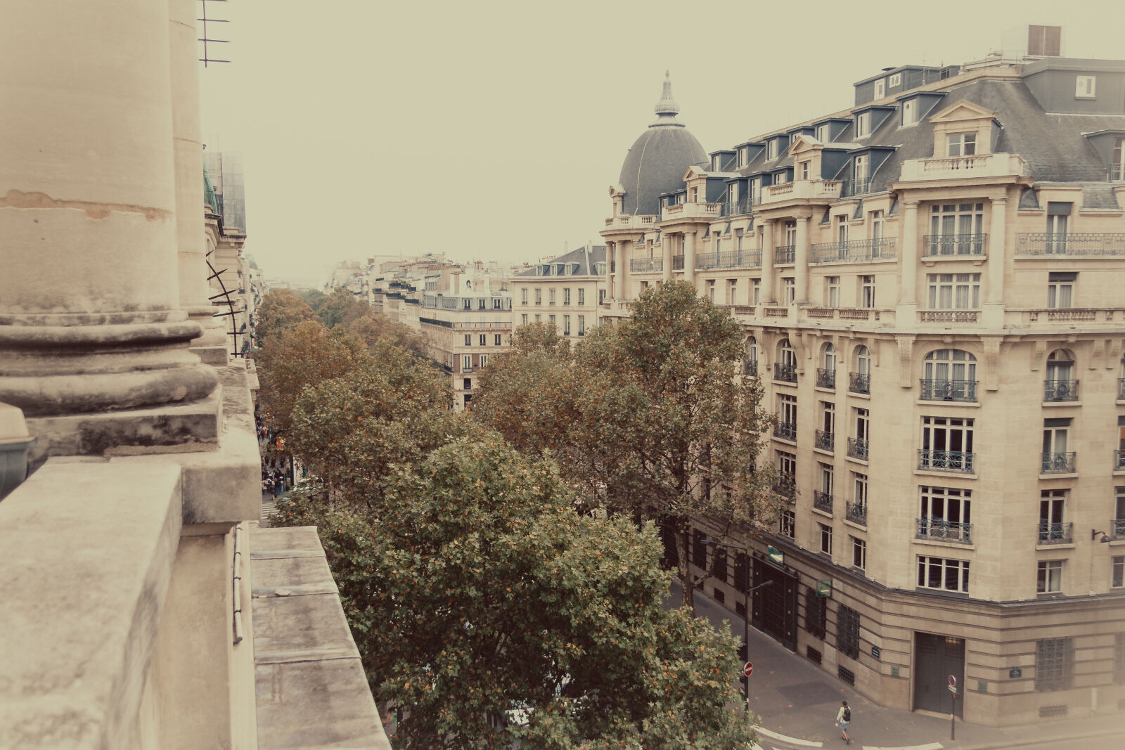 Canon EF-S 17-85mm F4-5.6 IS USM sample photo. Architecture, buiding, city, paris photography