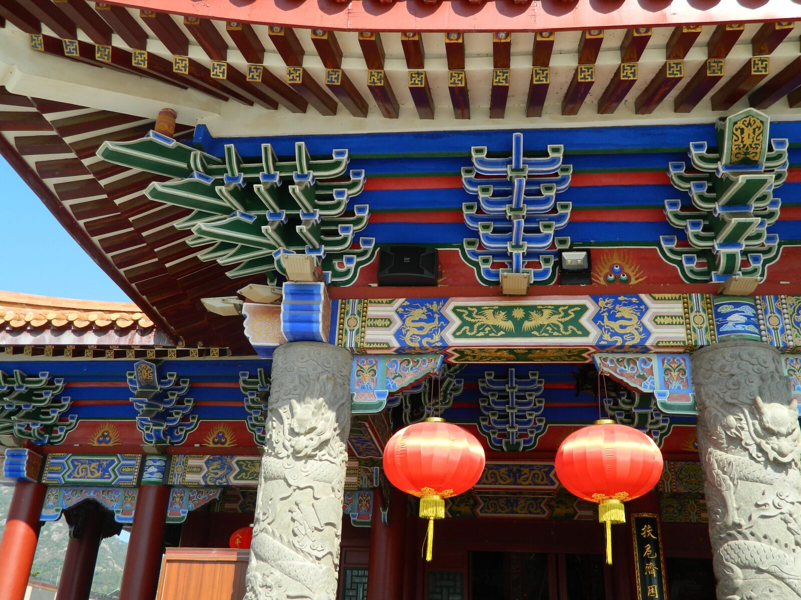 Nikon Coolpix L120 sample photo. Chinese ancient architecture, temple photography