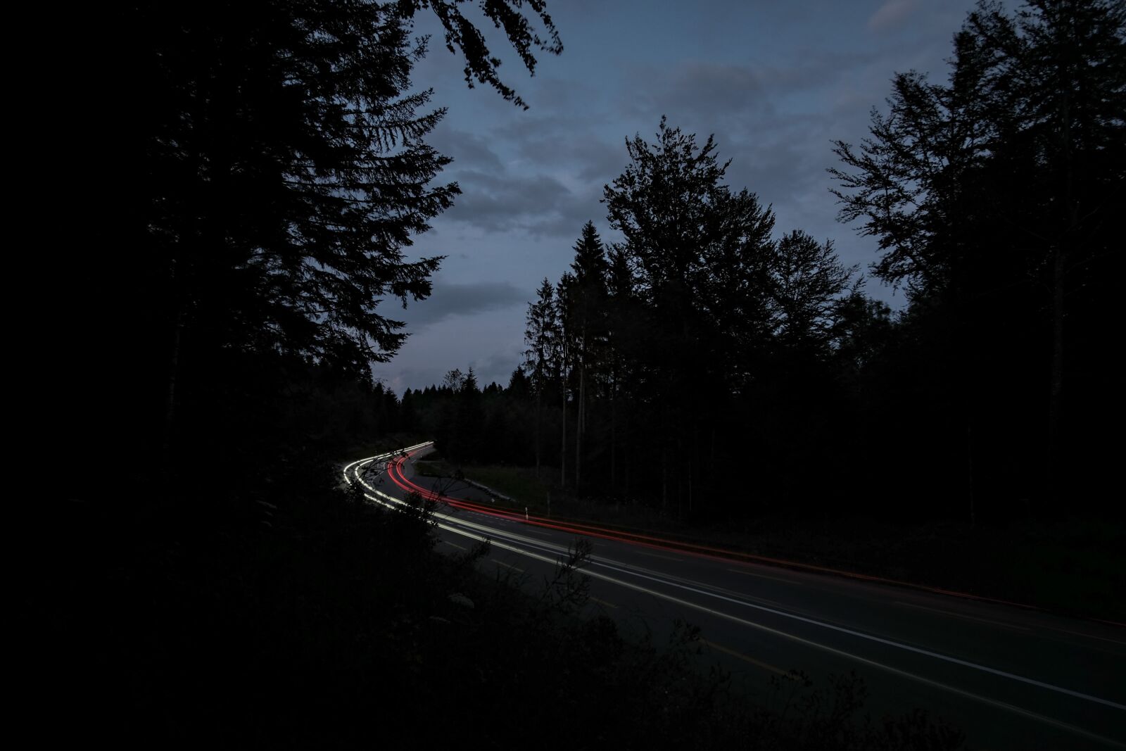 Fujifilm X-T1 sample photo. Dark, light streaks, road photography