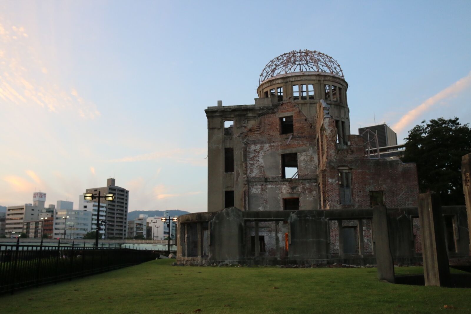 Canon EOS 70D sample photo. Atomic, bomb, hiroshima photography