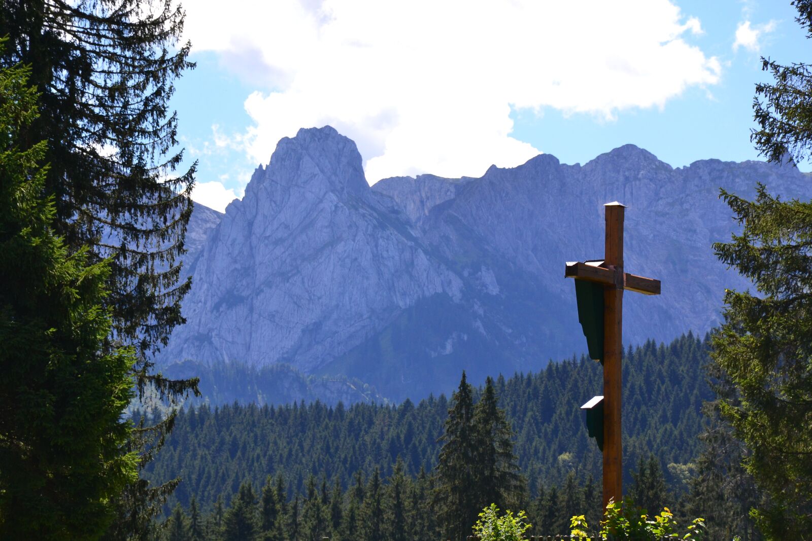 Nikon D3100 sample photo. Allgäu, mountains, cross photography
