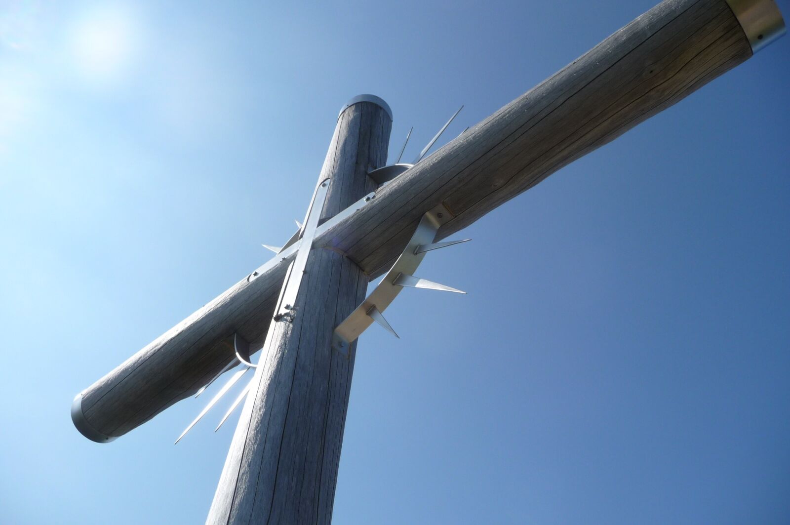 Panasonic Lumix DMC-TZ5 sample photo. Summit cross, cross, wooden photography