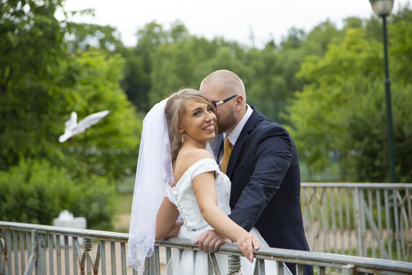 Canon EF 24-105mm F4L IS USM sample photo. Bride, the groom, love photography
