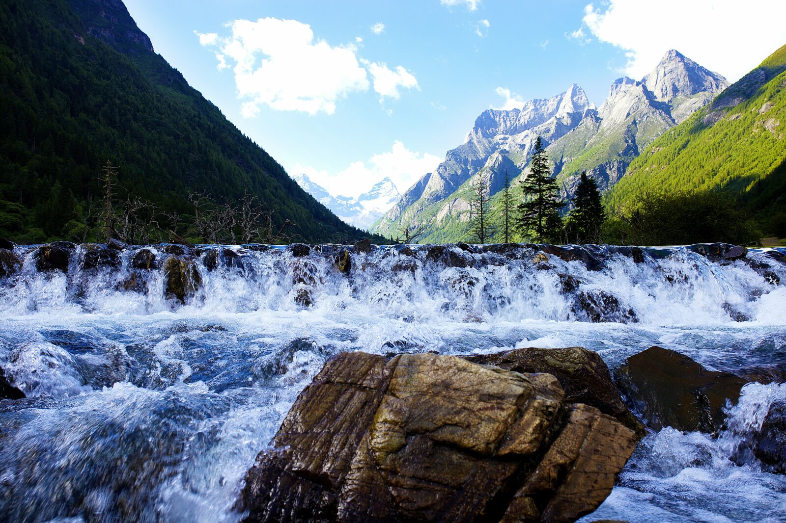 Canon EOS 6D sample photo. Water, stone, water flow photography