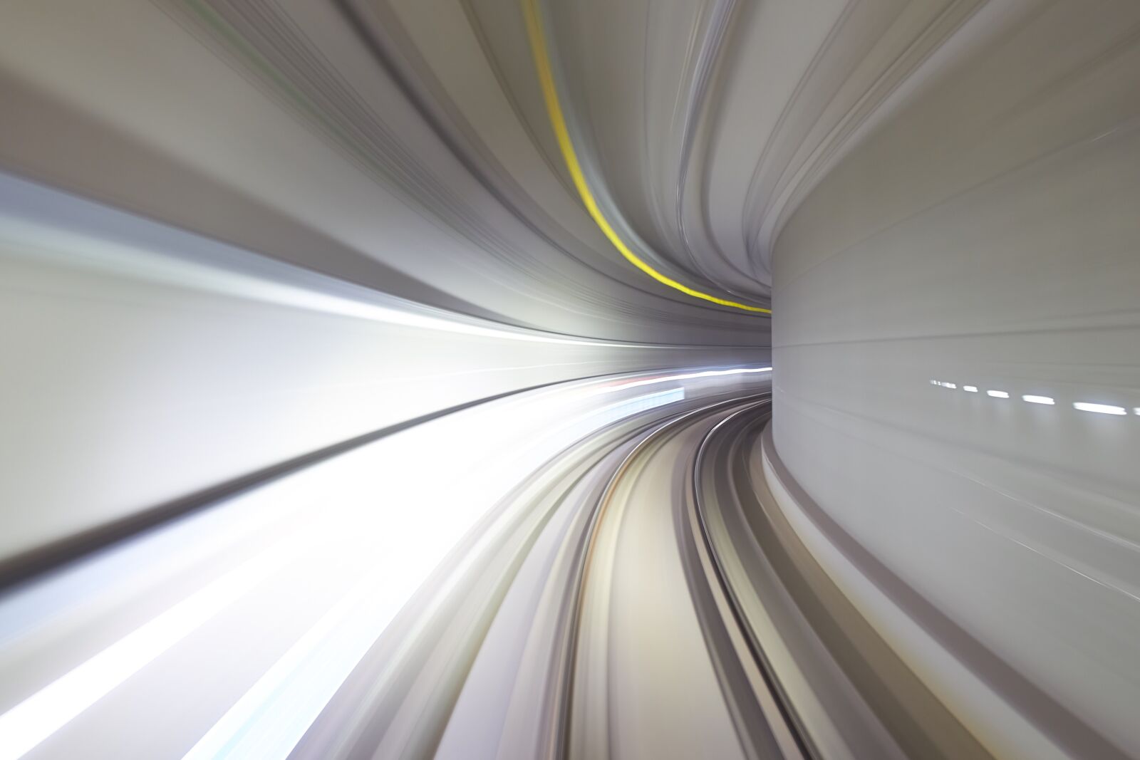 Canon EF-S 24mm F2.8 STM sample photo. Subway, autonomous, long exposure photography