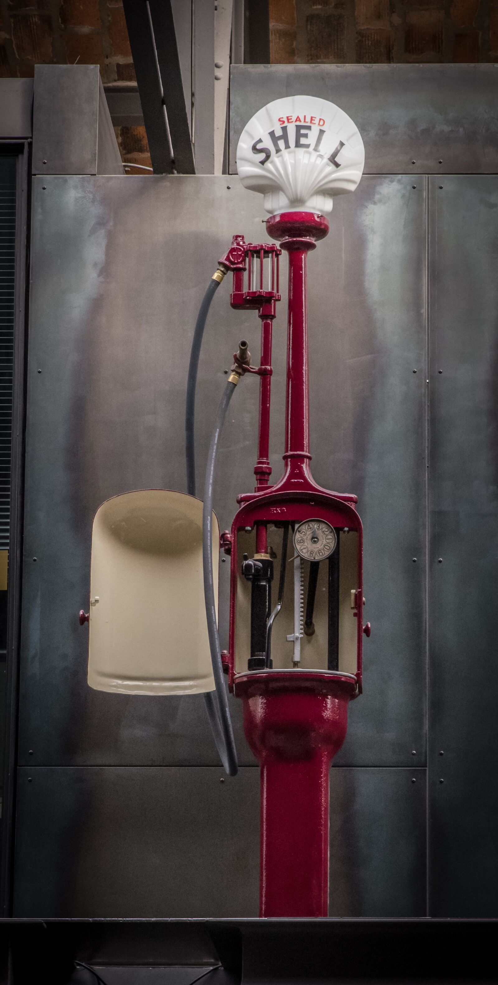 Pentax K-1 Mark II sample photo. Gas pump, petrol, petrol photography