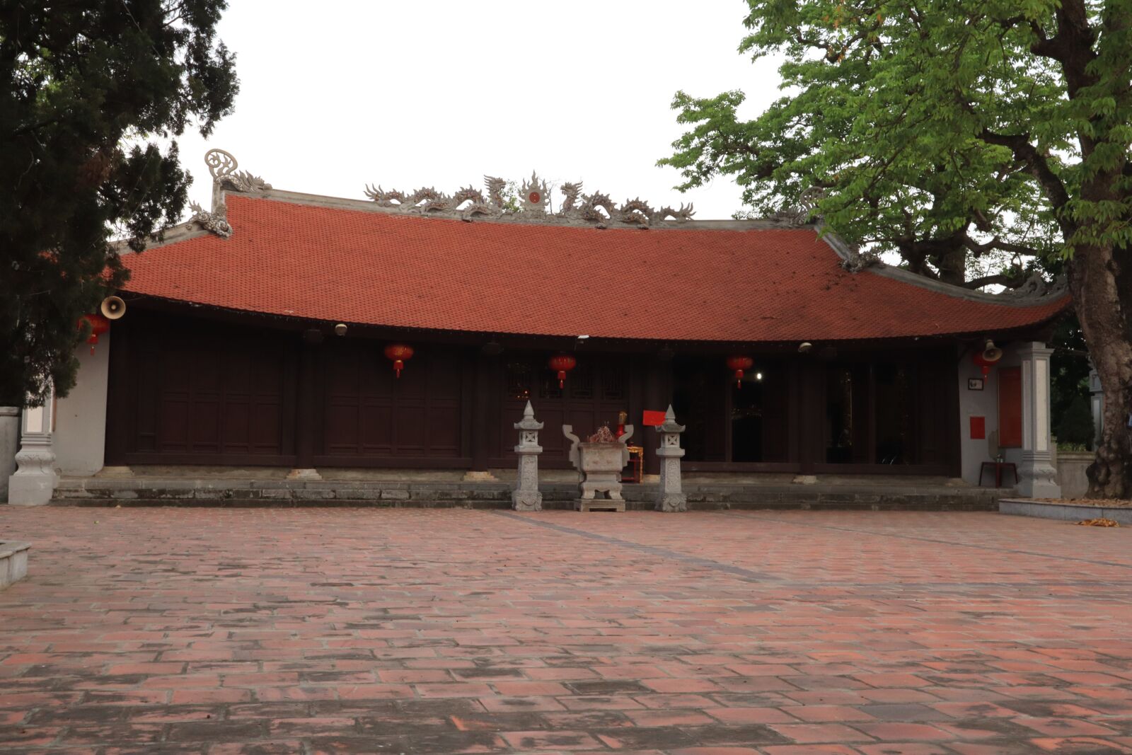 Canon EOS M50 (EOS Kiss M) sample photo. The temple, port, background photography