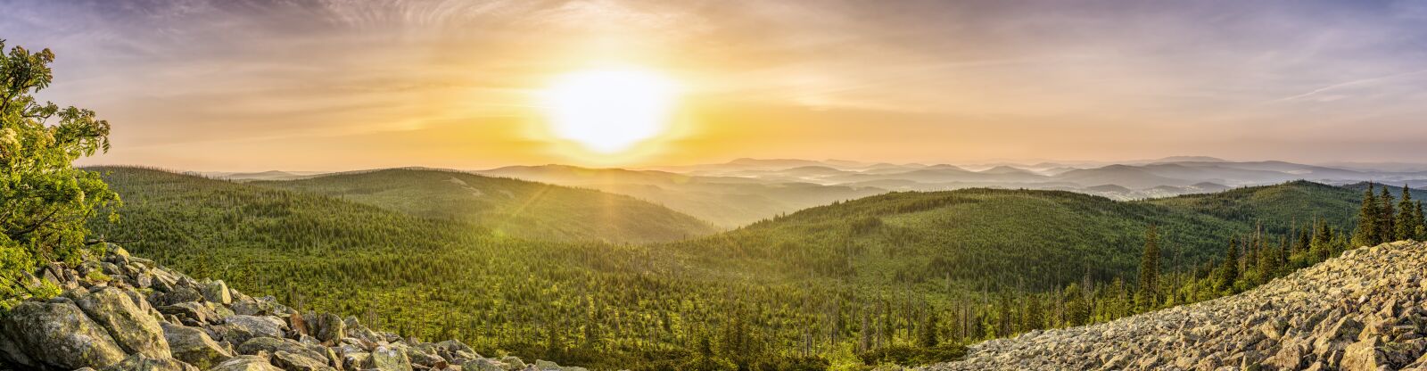 Sony a6300 + Sigma 30mm F2.8 EX DN sample photo. Lusen, sunrise, panorama photography