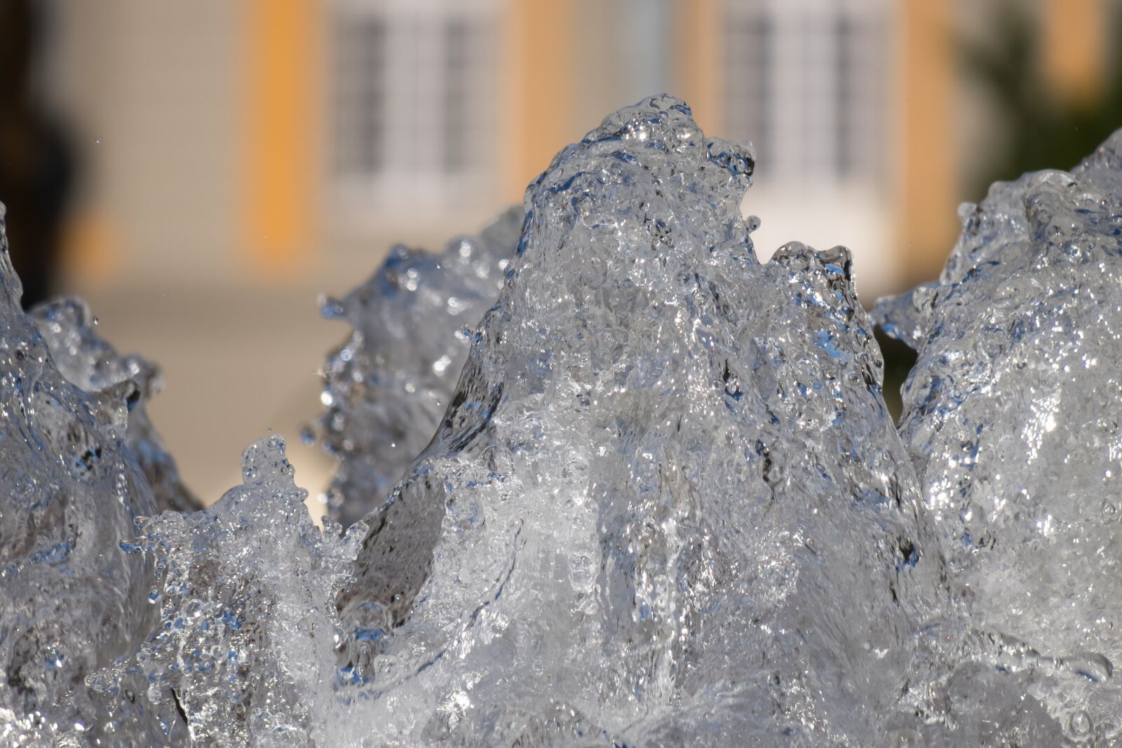 Canon PowerShot G3 X sample photo. Fountain, bubble, moment photography