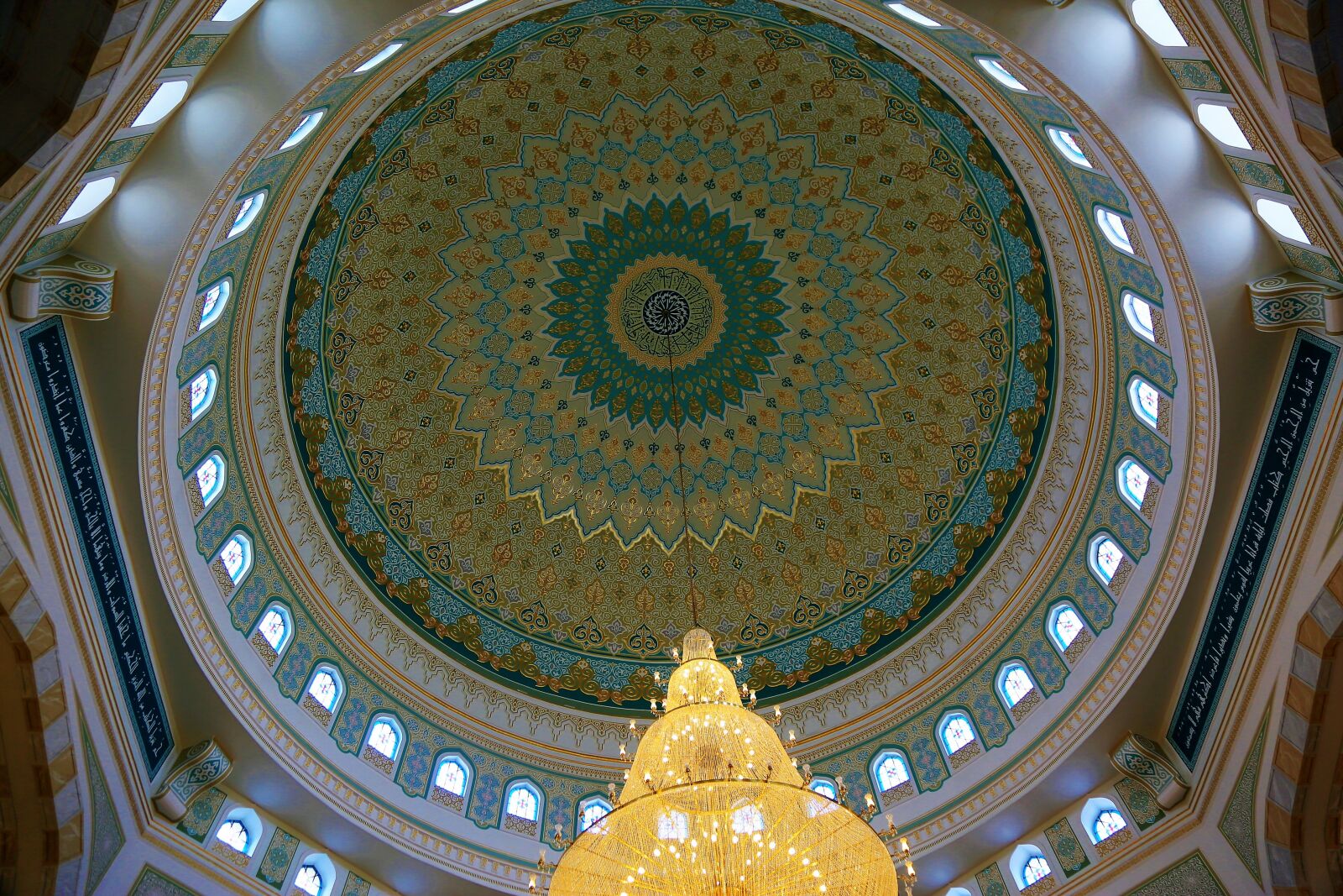 Canon EOS 5D Mark III sample photo. Architecture, cami, dome photography