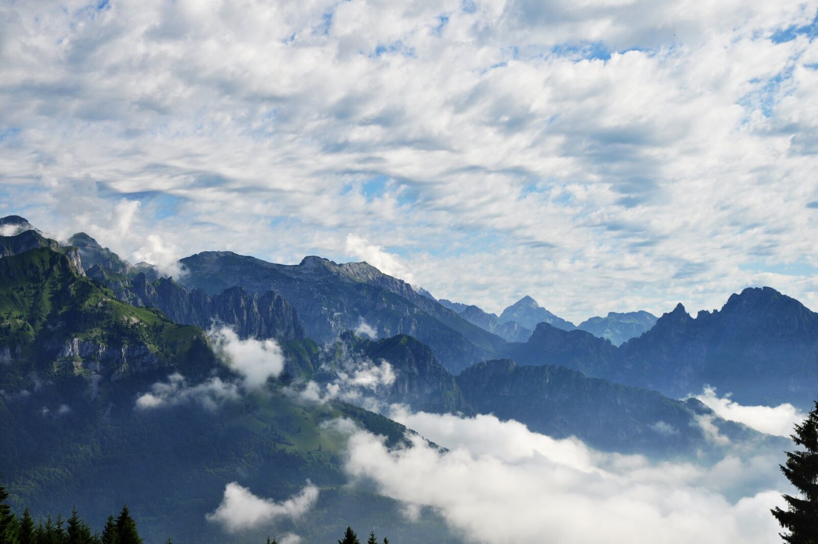 Nikon D5000 sample photo. Morning, mountains, clouds photography