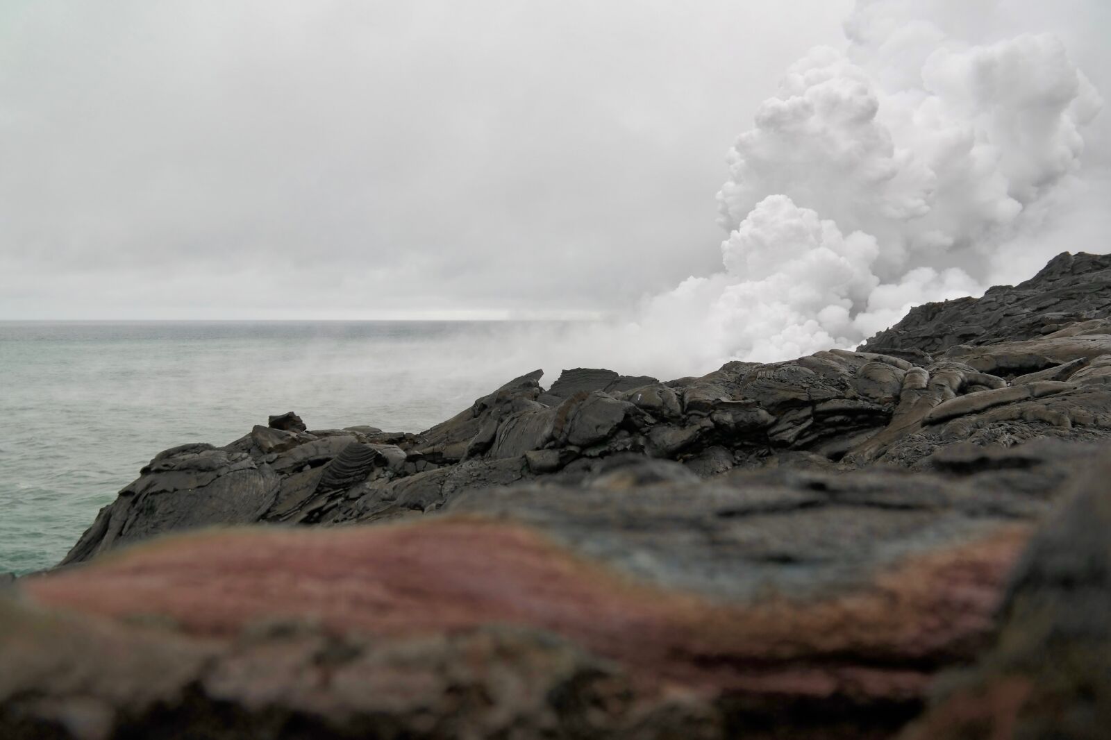 Samsung NX300 sample photo. Volcano, lava, cloud photography