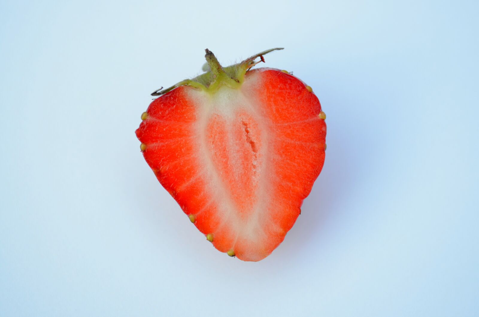 Nikon D5100 sample photo. Strawberry, fruit, food photography