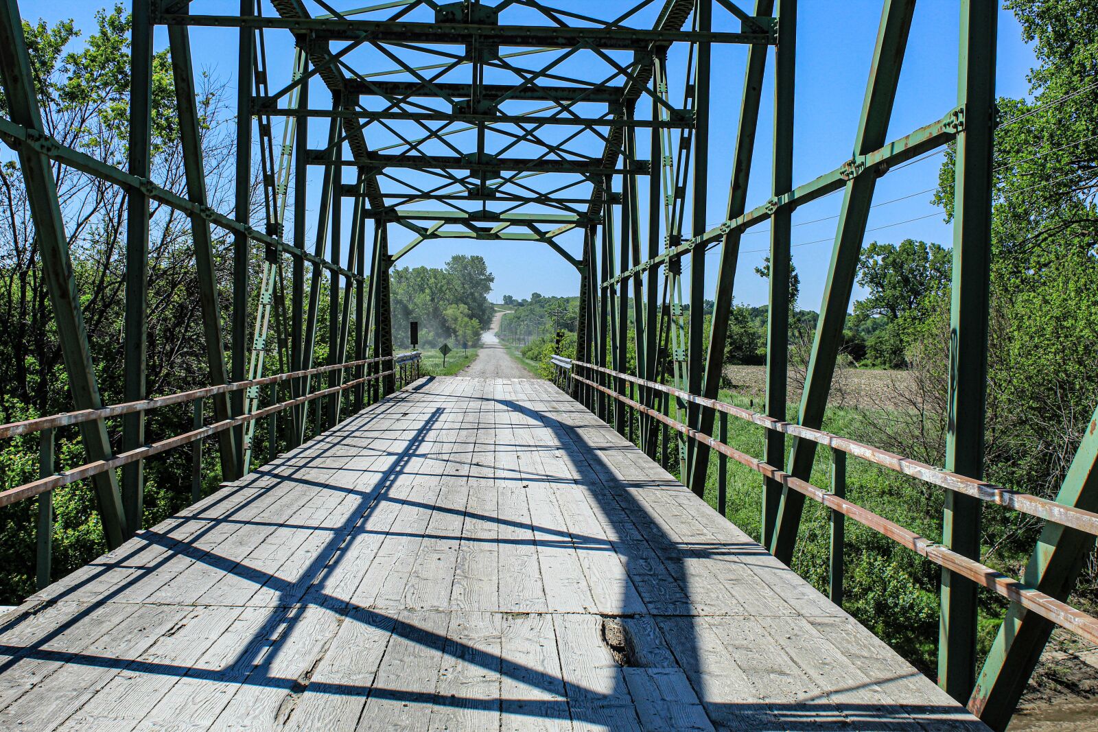Canon EOS 4000D (EOS Rebel T100 / EOS 3000D) sample photo. Bridges, bridge, architecture photography