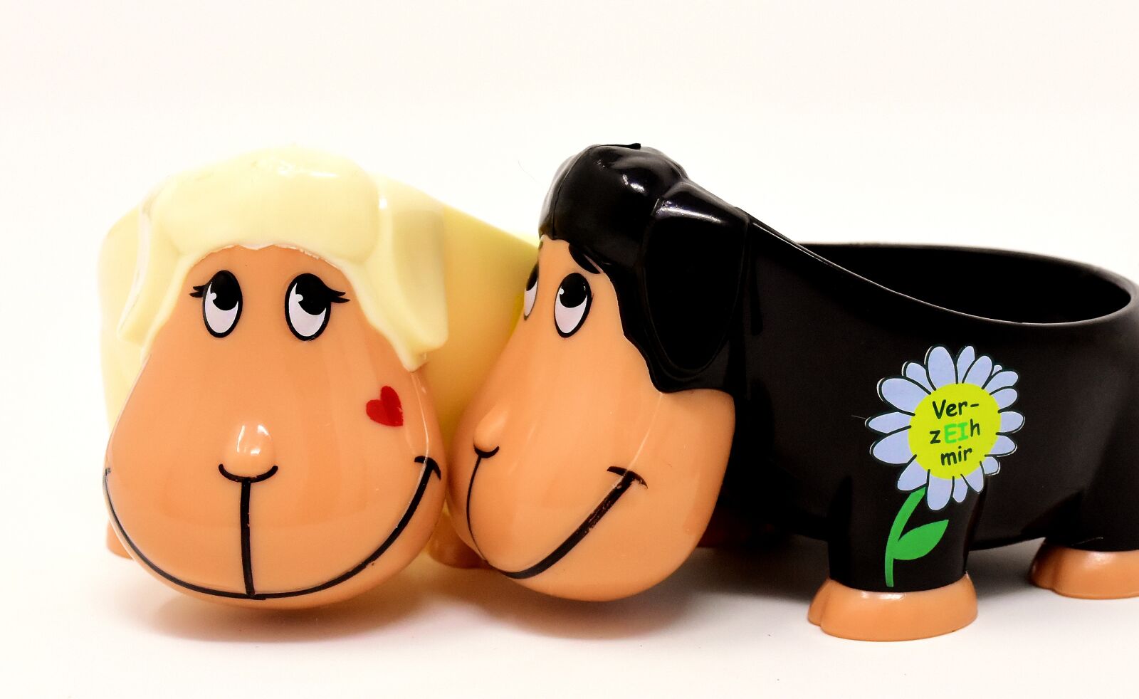 Nikon D7200 sample photo. Sheep, egg cups, funny photography