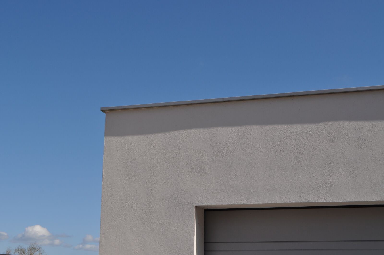 Nikon D5000 sample photo. House, blue sky, sky photography