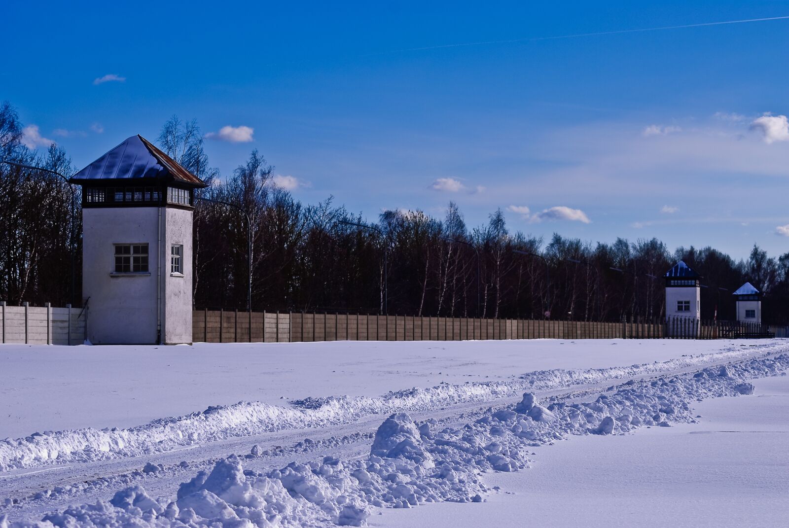 Nikon D60 sample photo. Kz, dachau, memorial photography