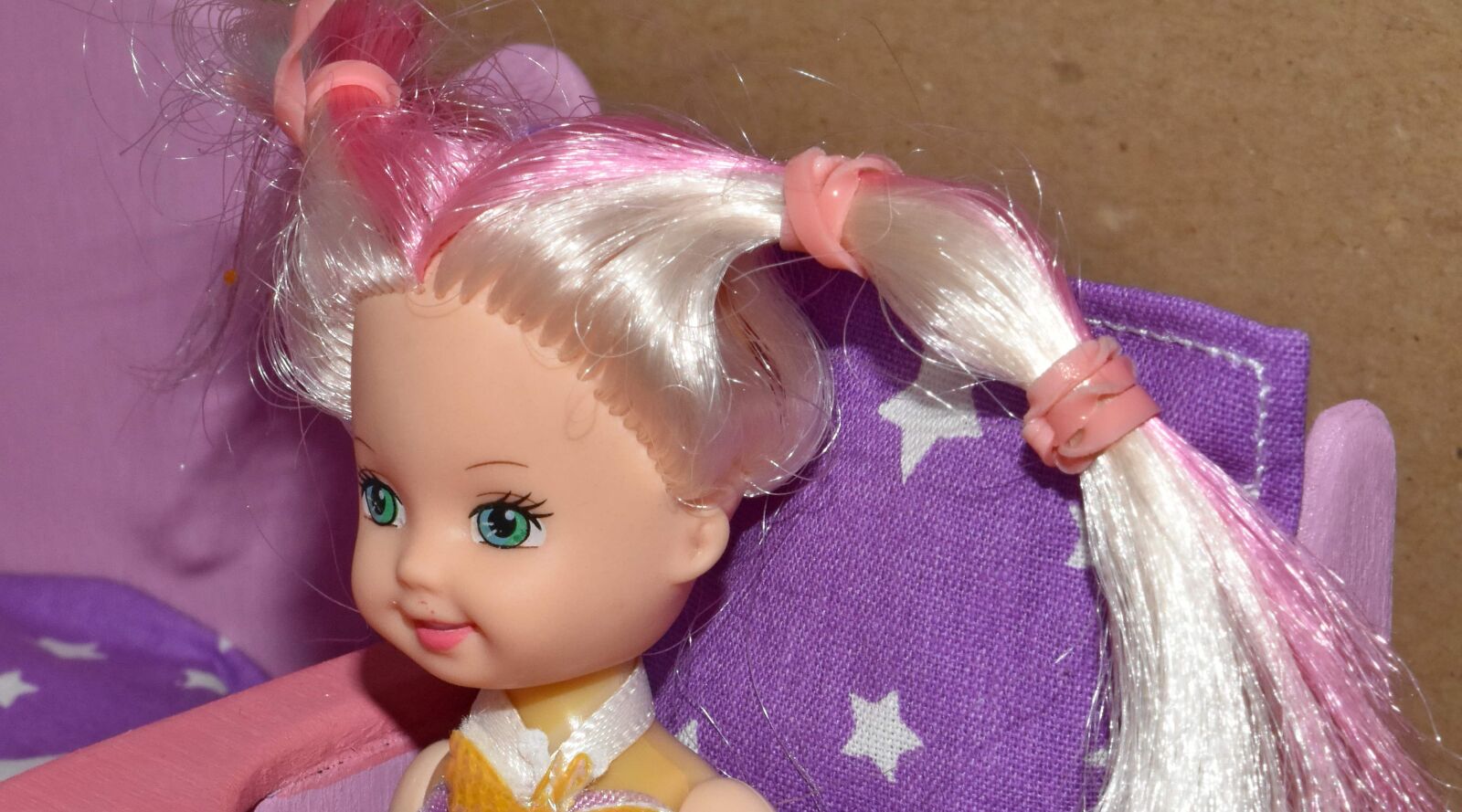 Nikon D5500 sample photo. Blonde hair, doll, plastic photography